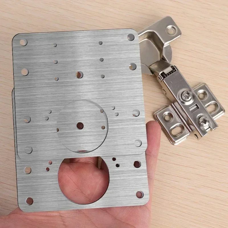 HingePlate 1+1 ZDARMA: DIY Oprava Nábytkových Závěsů Boční Deska